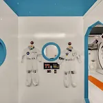 La Navette Spatiale - Aventure - Espace - Clim - Parking