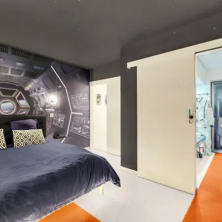 La Navette Spatiale - Aventure - Espace - Clim - Parking Apartment
